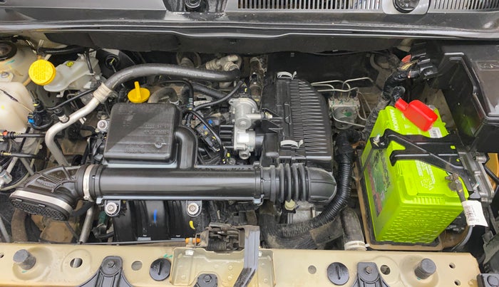 2022 Renault TRIBER RXZ AMT DUAL TONE, Petrol, Automatic, 24,010 km, Engine View