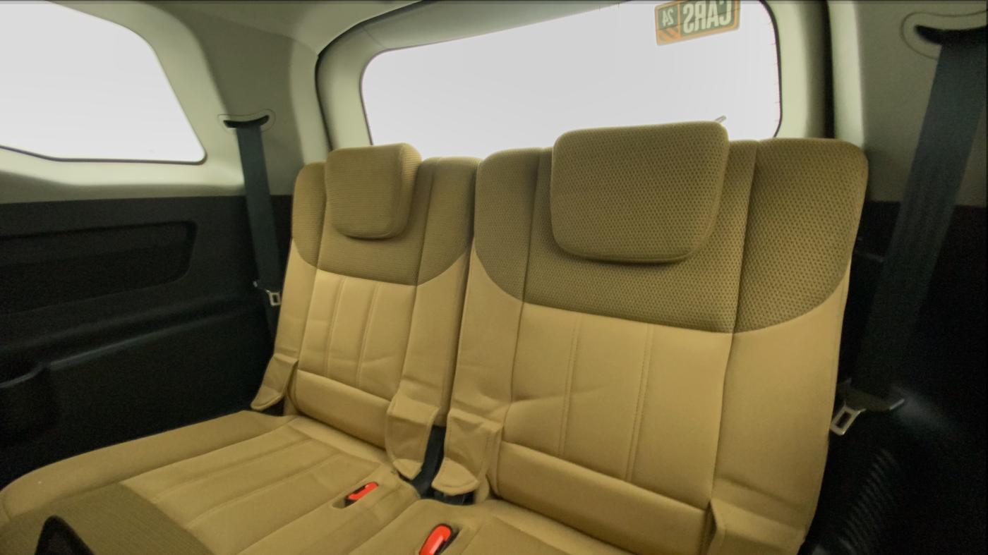 2019 Mahindra XUV500 W9 AT, Diesel, Automatic, 47,784 km, Third Seat Row ( optional )