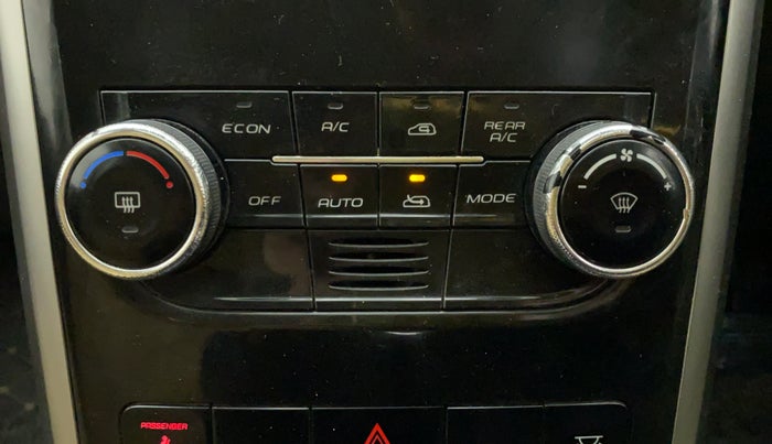2019 Mahindra XUV500 W9 AT, Diesel, Automatic, 47,784 km, Automatic Climate Control