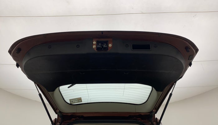 2019 Mahindra XUV500 W9 AT, Diesel, Automatic, 47,784 km, Boot Door Open