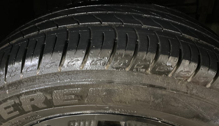 2022 Toyota URBAN CRUISER HIGH GRADE AT, Petrol, Automatic, 12,342 km, Right Front Tyre Tread