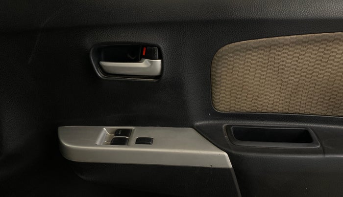 2018 Maruti Wagon R 1.0 LXI, Petrol, Manual, 66,526 km, Driver Side Door Panels Control