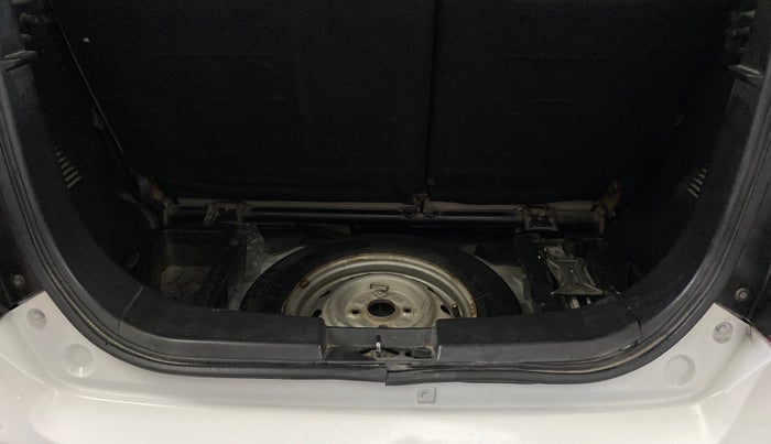 2018 Maruti Wagon R 1.0 LXI, Petrol, Manual, 66,526 km, Boot Inside