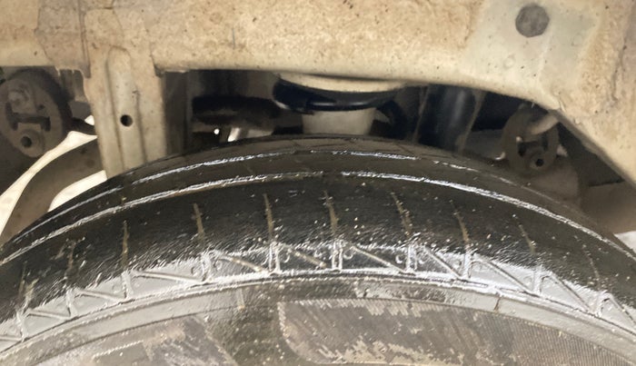 2022 Maruti Alto LXI OPT CNG, CNG, Manual, 44,095 km, Right Rear Tyre Tread