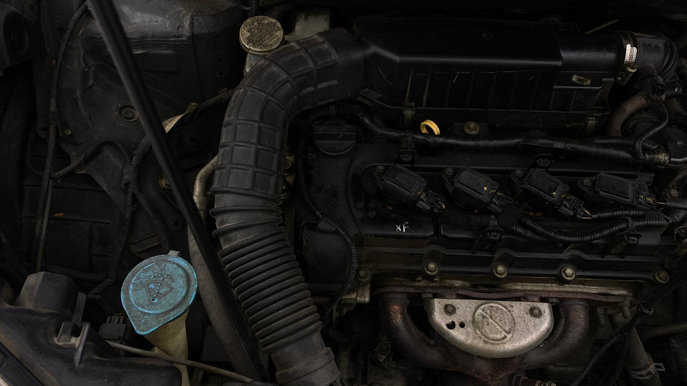2022 Maruti XL6 ALPHA AT, Petrol, Automatic, 92,970 km, Engine View - Right