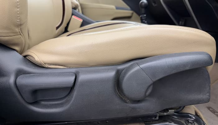 2019 Honda City 1.5L I-VTEC SV, Petrol, Manual, 56,530 km, Driver Side Adjustment Panel