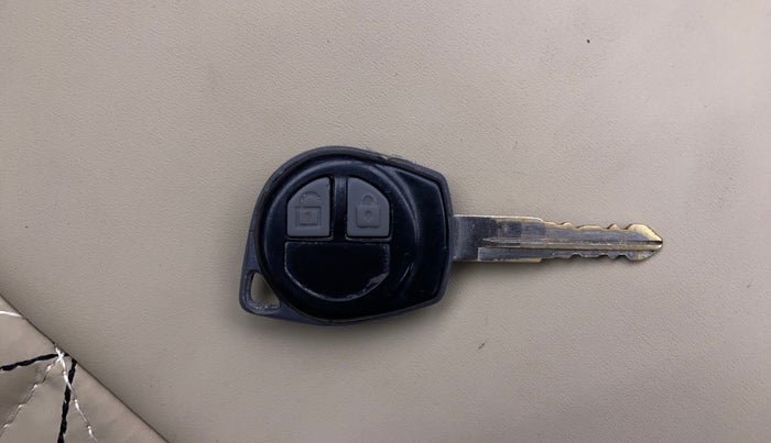 2016 Maruti Wagon R 1.0 VXI, Petrol, Manual, 79,916 km, Key Close Up