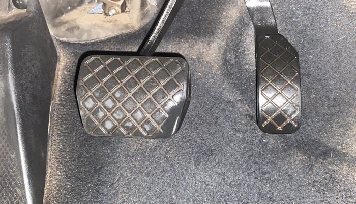 2016 Skoda Rapid 1.5 TDI CR STYLE PLUS AT, Diesel, Automatic, 84,394 km, Pedals