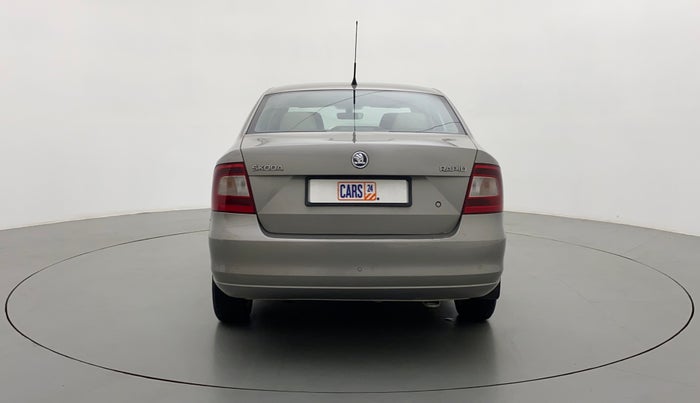 2016 Skoda Rapid 1.5 TDI CR STYLE PLUS AT, Diesel, Automatic, 84,394 km, Back/Rear