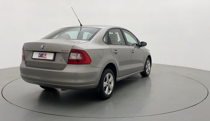 2016 Skoda Rapid 1.5 TDI CR STYLE PLUS AT, Diesel, Automatic, 84,394 km, Right Back Diagonal
