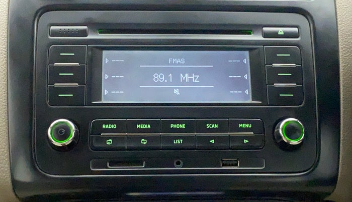 2016 Skoda Rapid 1.5 TDI CR STYLE PLUS AT, Diesel, Automatic, 84,394 km, Infotainment System