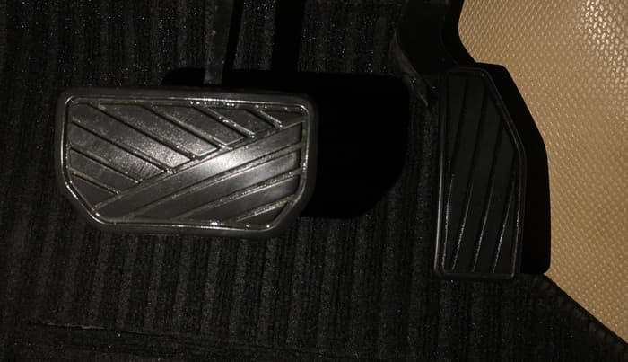 2017 Maruti Celerio ZXI AMT, Petrol, Automatic, 40,600 km, Pedals