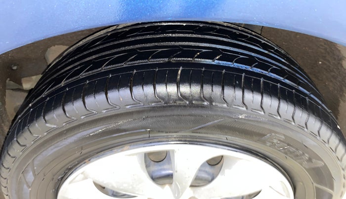2015 Maruti Baleno DELTA PETROL 1.2, Petrol, Manual, 81,448 km, Left Rear Tyre Tread
