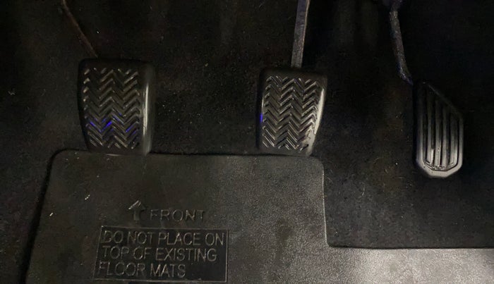 2017 Toyota Etios VD PLATINUM, Diesel, Manual, 37,127 km, Pedals