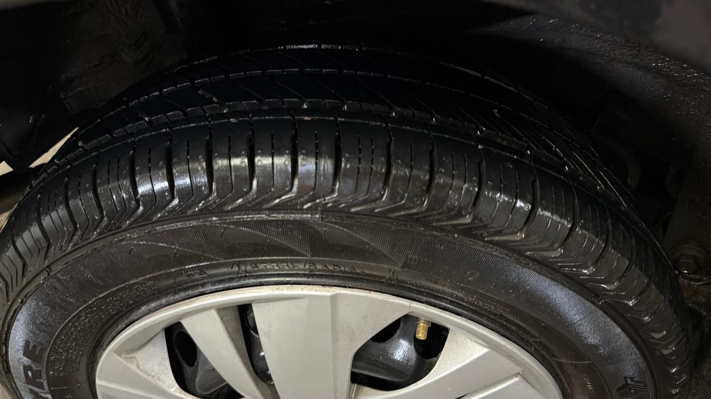 2019 Honda Amaze 1.2L I-VTEC S, Petrol, Manual, 43,660 km, Right Rear Tyre Tread