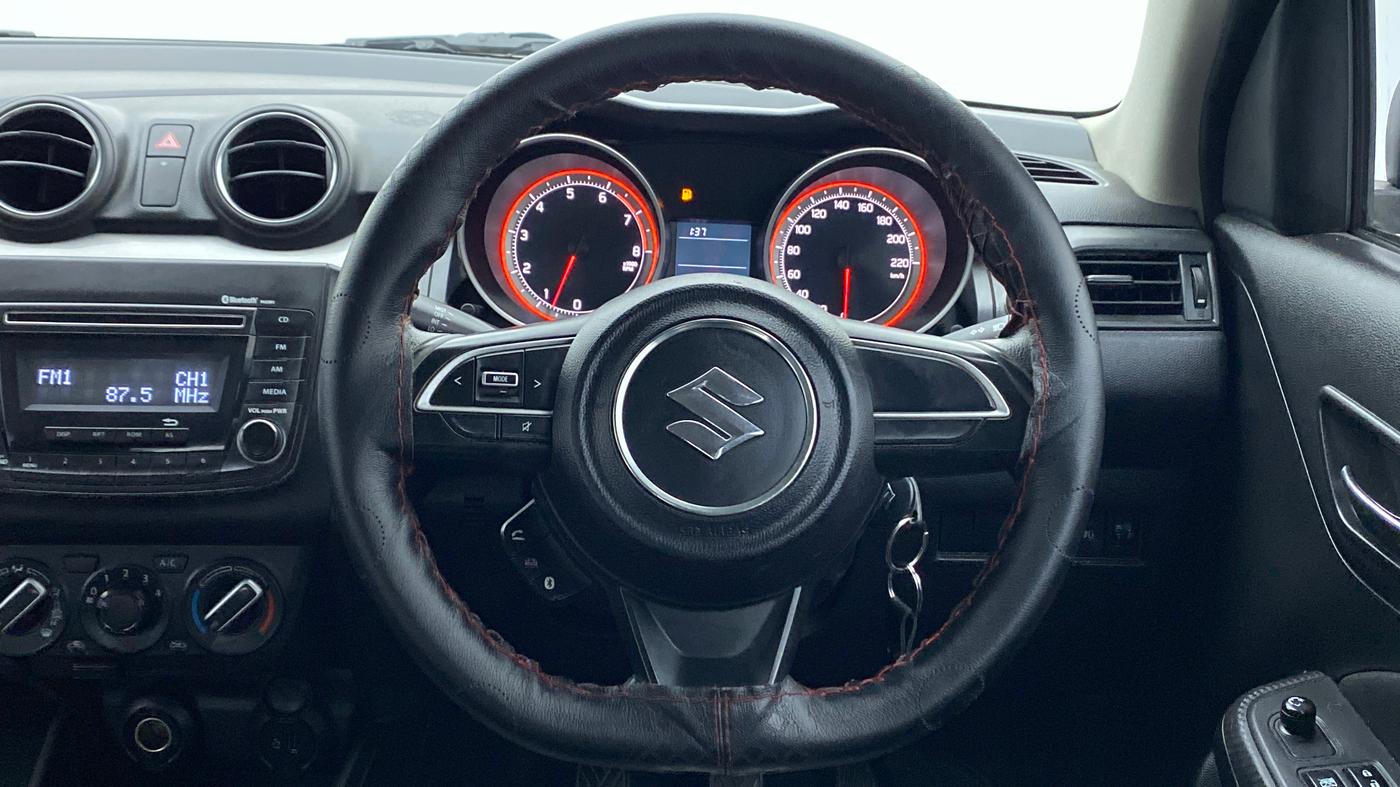 2019 Maruti Swift VXI D, Petrol, Manual, 46,575 km, Steering Wheel Close Up