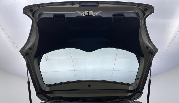 2019 Maruti Swift VXI D, Petrol, Manual, 46,575 km, Boot Door Open