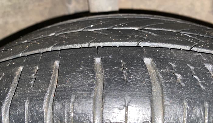 2017 Hyundai Xcent S 1.2, Petrol, Manual, 85,875 km, Right Front Tyre Tread