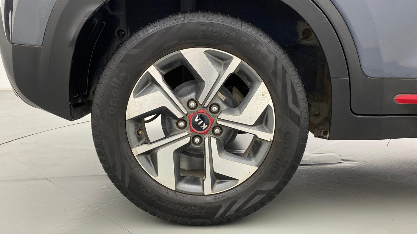 2020 KIA SONET GTX + 1.0 IMT, Petrol, Manual, 20,862 km, Right Rear Wheel