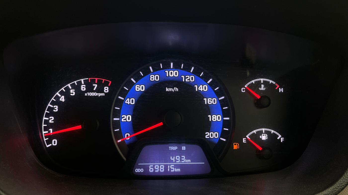 2015 Hyundai Xcent S 1.2, Petrol, Manual, 69,766 km, Odometer Image