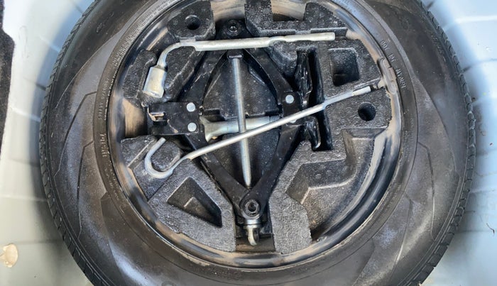 2022 Tata PUNCH ADVENTURE MT, Petrol, Manual, 70,728 km, Spare Tyre