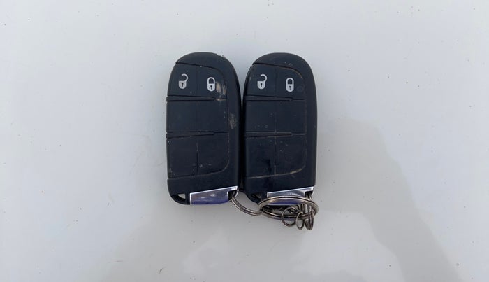 2017 Jeep Compass LIMITED 1.4 PETROL AT, Petrol, Automatic, 49,329 km, Key Close Up