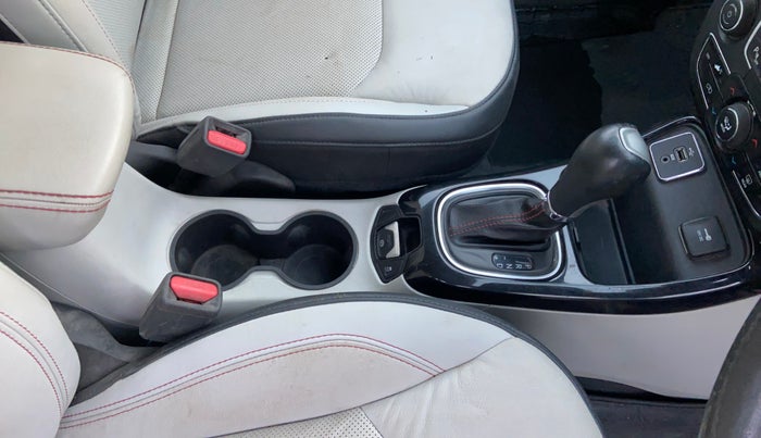 2017 Jeep Compass LIMITED 1.4 PETROL AT, Petrol, Automatic, 49,329 km, Gear Lever