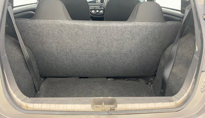 2018 Datsun Redi Go S 1.0 AMT, Petrol, Automatic, 78,025 km, Boot Inside