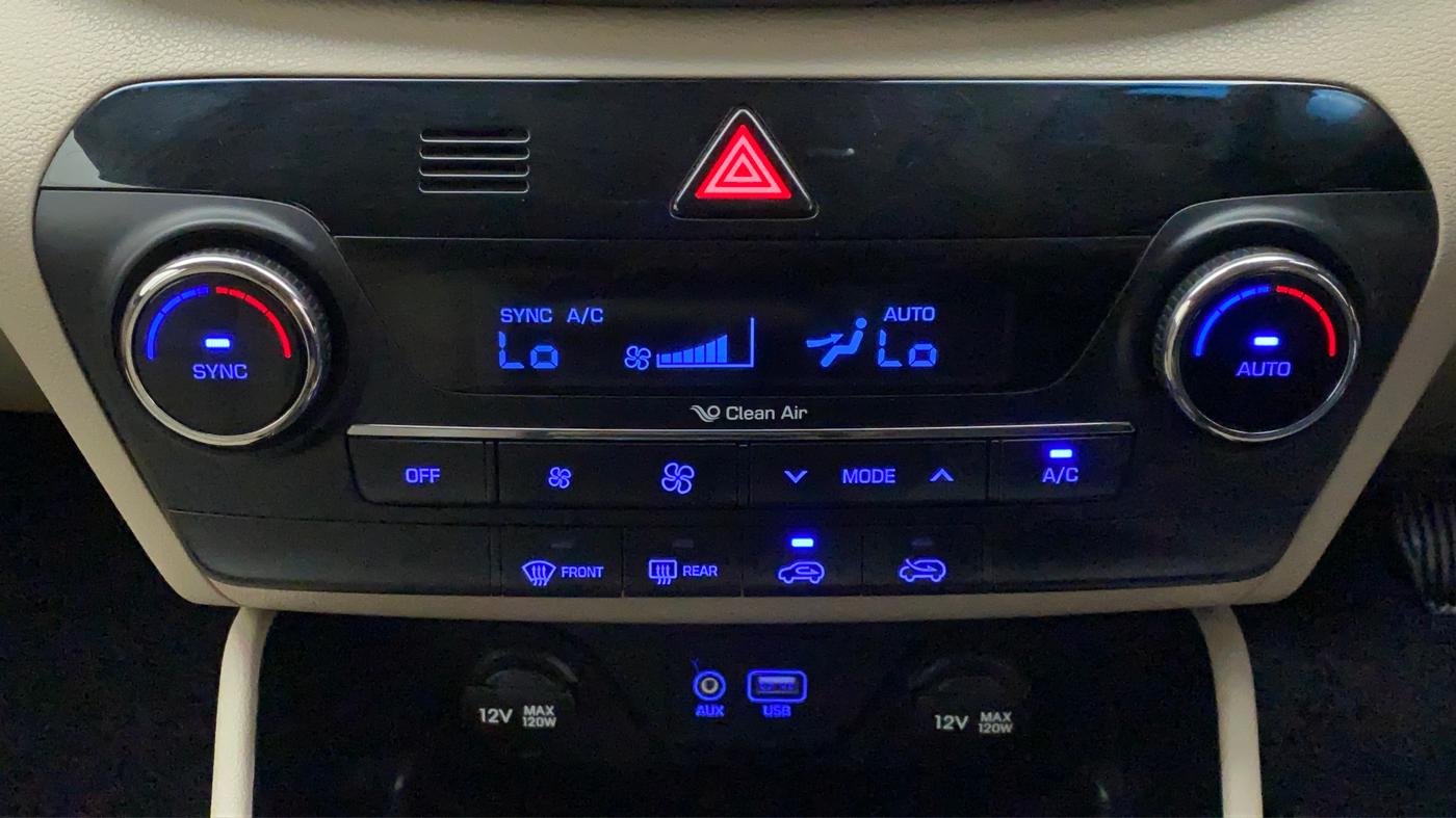 2017 Hyundai Tucson 2WD AT GL PETROL , Petrol, Automatic, 39,446 km, Automatic Climate Control