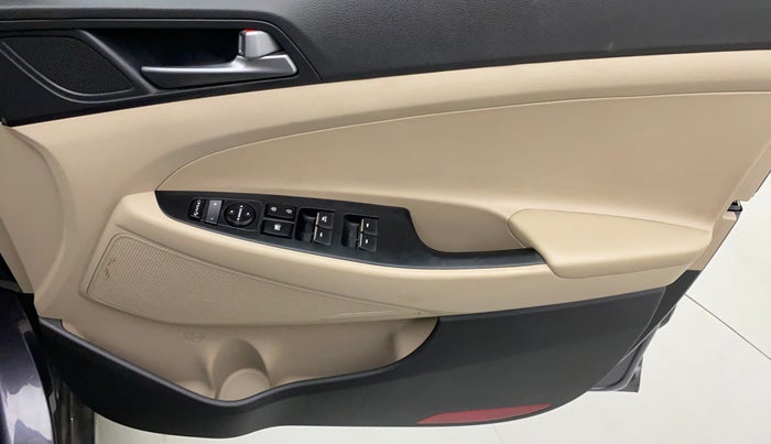 2017 Hyundai Tucson 2WD AT GL PETROL , Petrol, Automatic, 39,446 km, Driver Side Door Panels Control