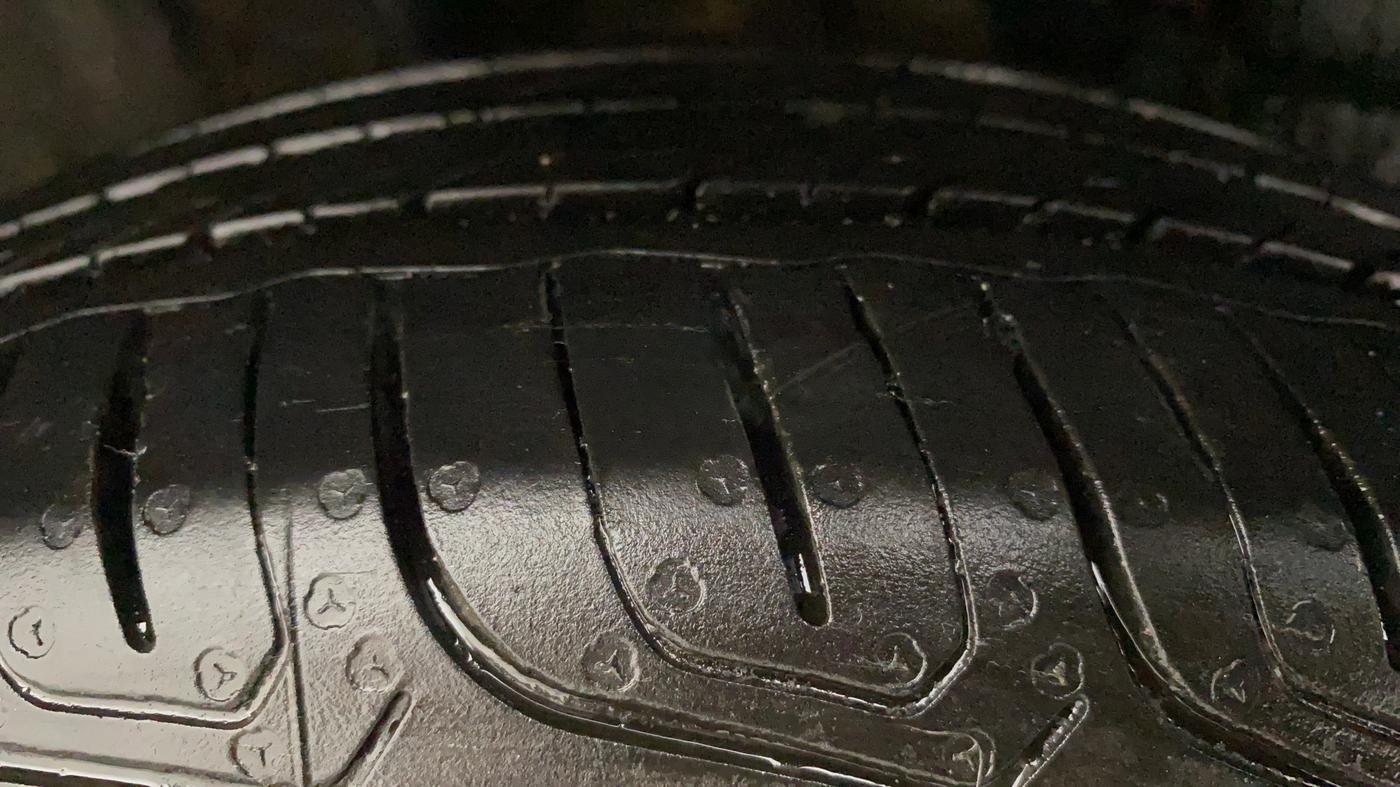 2022 Tata TIGOR XZ CNG, CNG, Manual, 33,766 km, Right Rear Tyre Tread