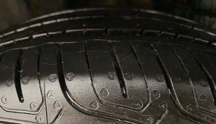 2022 Tata TIGOR XZ CNG, CNG, Manual, 33,766 km, Right Rear Tyre Tread