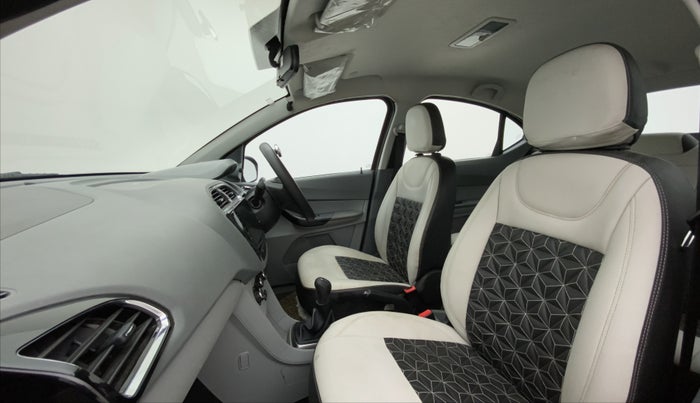2022 Tata TIGOR XZ CNG, CNG, Manual, 33,766 km, Right Side Front Door Cabin