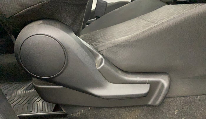 2021 Maruti IGNIS ZETA 1.2, Petrol, Manual, 72,811 km, Driver Side Adjustment Panel