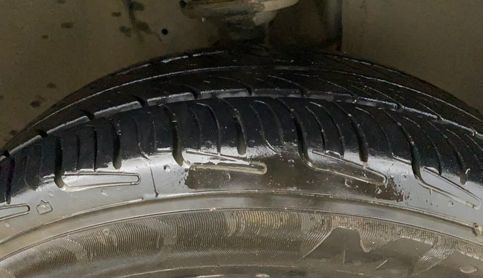 2021 Maruti IGNIS ZETA 1.2, Petrol, Manual, 72,811 km, Right Front Tyre Tread