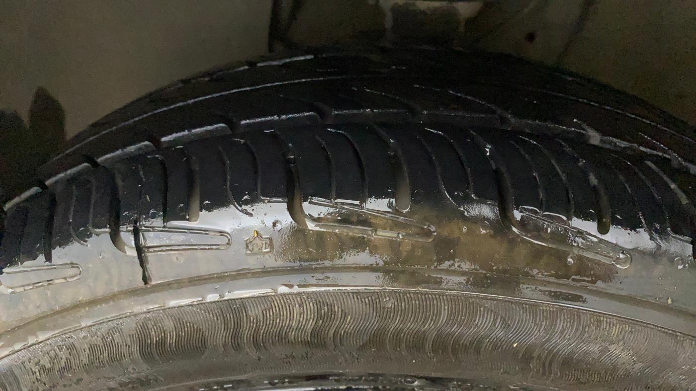 2021 Maruti IGNIS ZETA 1.2, Petrol, Manual, 72,811 km, Left Front Tyre Tread