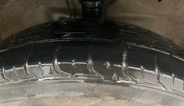 2017 Maruti Wagon R 1.0 LXI CNG, CNG, Manual, 71,059 km, Right Front Tyre Tread