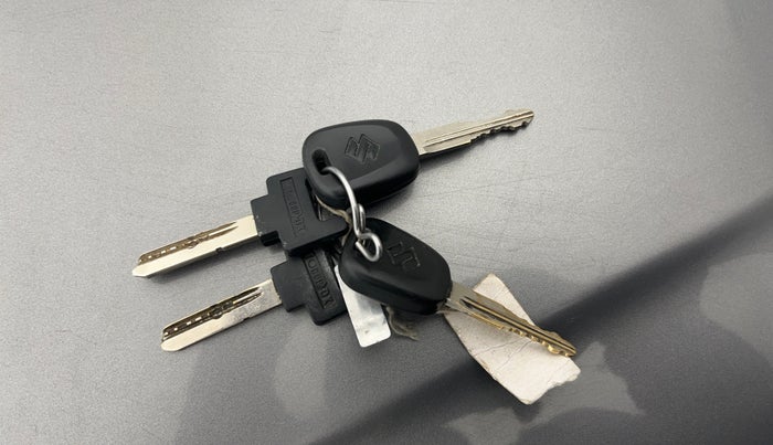 2017 Maruti Wagon R 1.0 LXI CNG, CNG, Manual, 71,059 km, Key Close Up