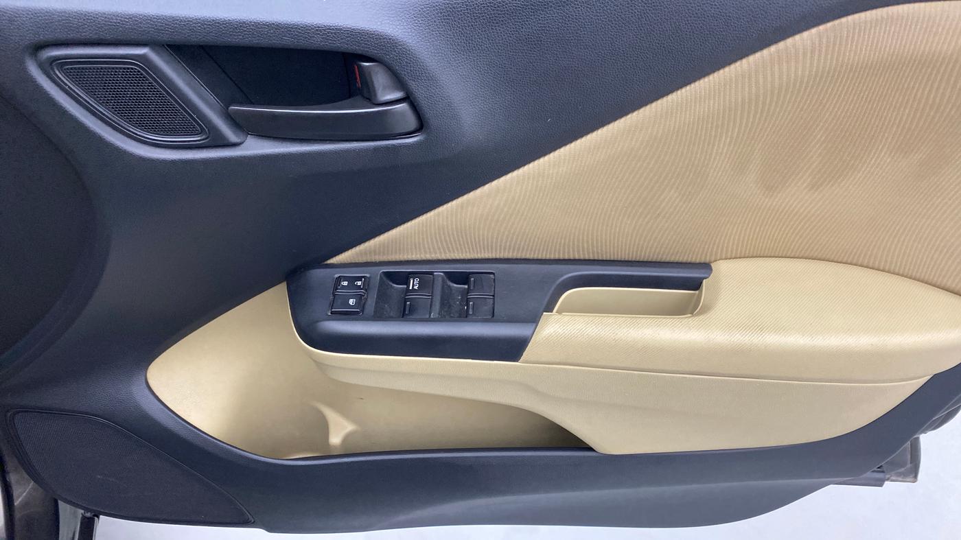 2015 Honda City SV MT PETROL, Petrol, Manual, 59,023 km, Driver Side Door Panels Control
