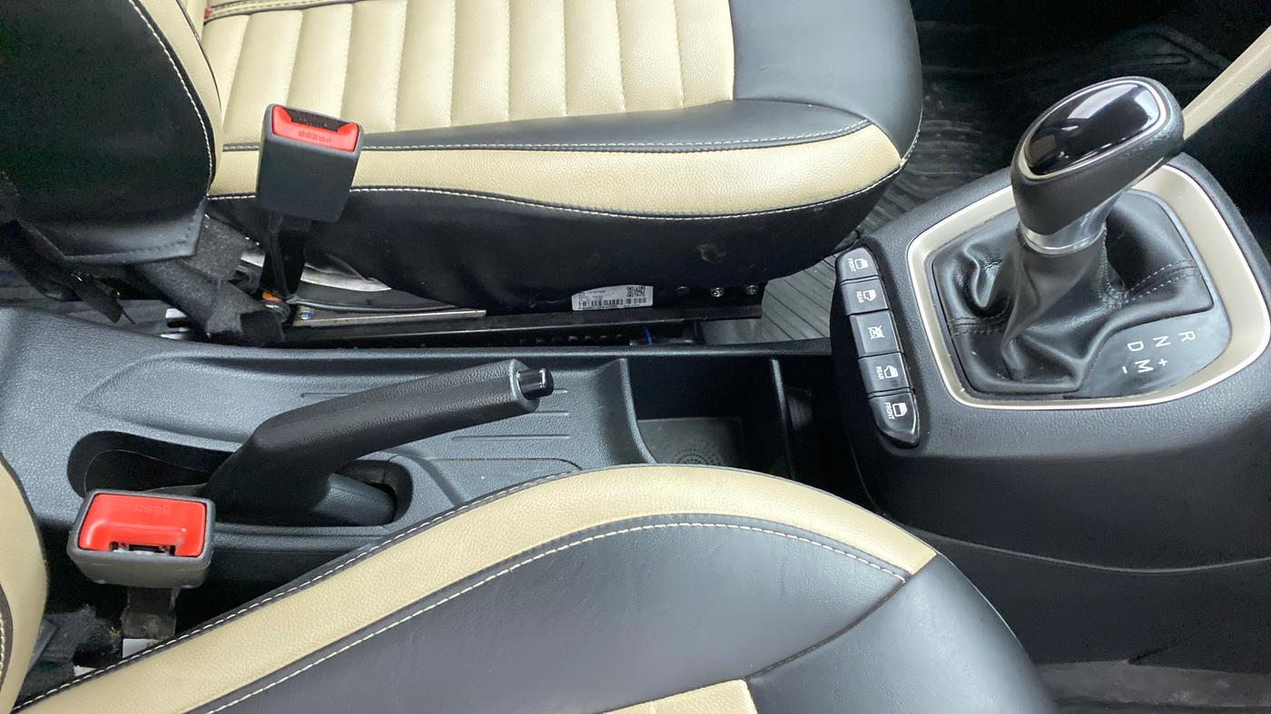 2020 Hyundai NEW SANTRO 1.1 ASTA AMT, Petrol, Automatic, 15,626 km, Gear Lever
