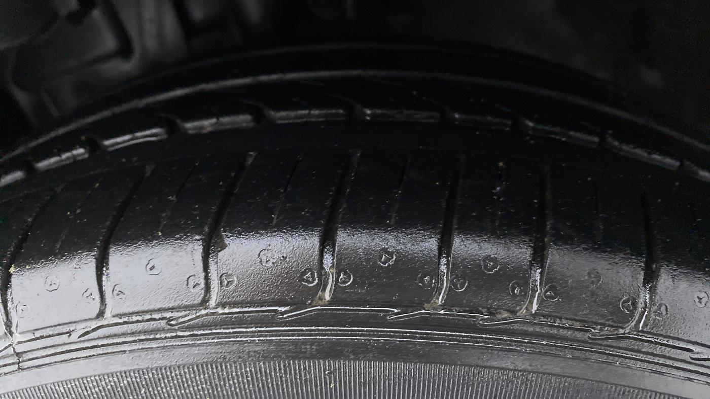 2019 Ford FREESTYLE TITANIUM + 1.2 TI-VCT, Petrol, Manual, 20,855 km, Left Front Tyre Tread