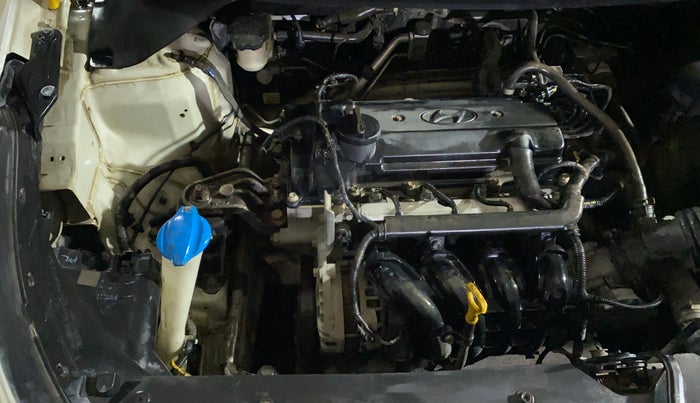 2015 Hyundai Elite i20 ASTA 1.2, Petrol, Manual, 61,959 km, Engine View - Right