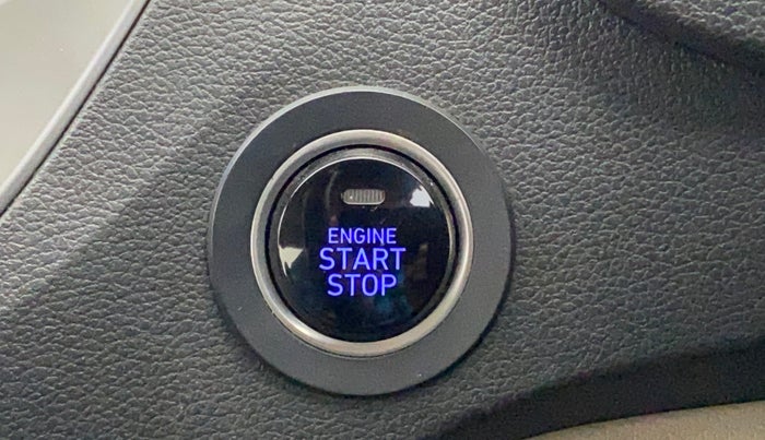 2018 Hyundai Verna 1.6 VTVT SX (O) AT, Petrol, Automatic, 30,228 km, Keyless Start/ Stop Button
