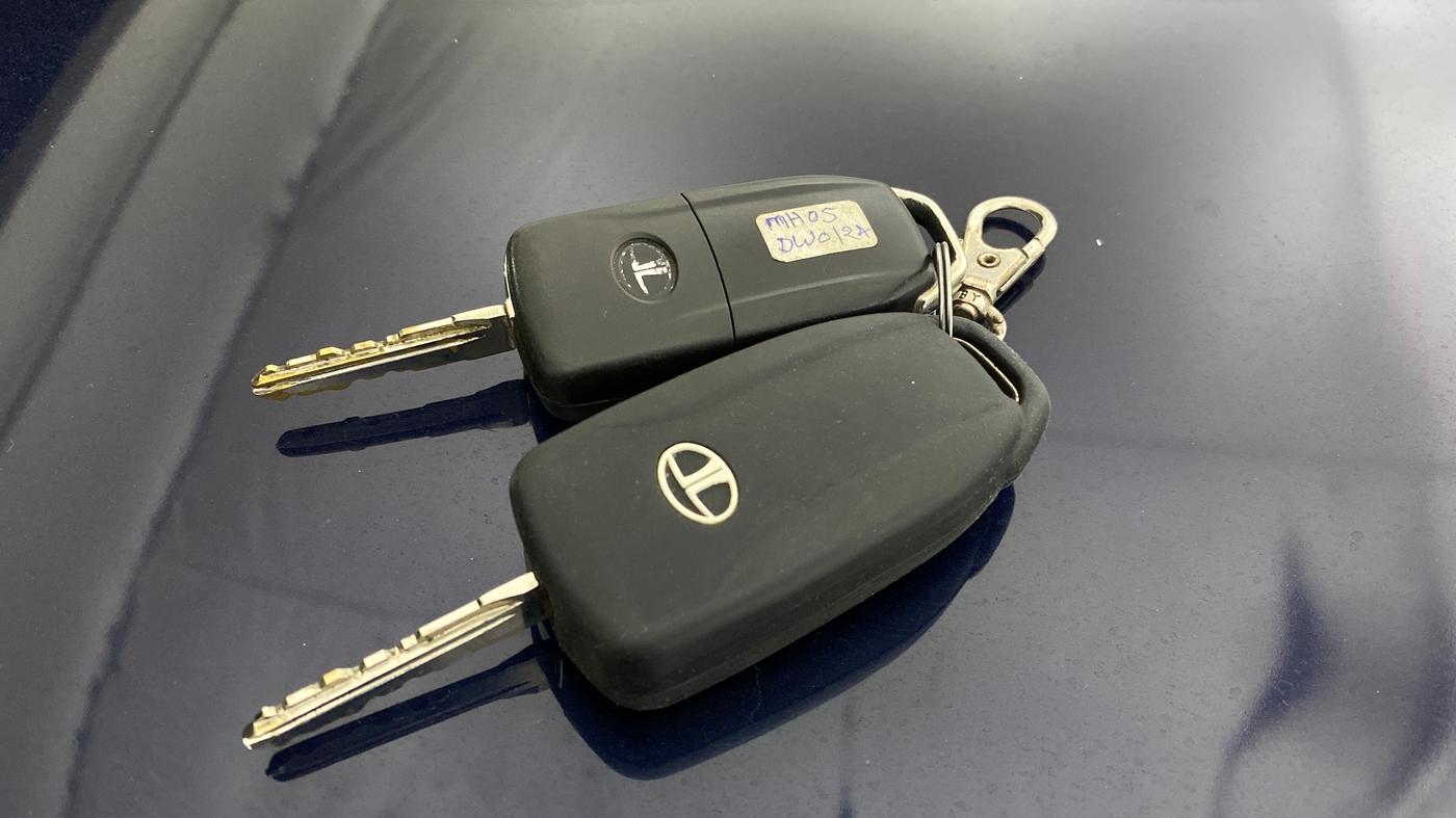 2018 Tata Hexa XTA 4X2 7 STR, Diesel, Automatic, 83,354 km, Key Close Up