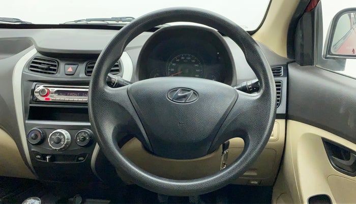 2017 Hyundai Eon ERA +, CNG, Manual, 64,279 km, Steering Wheel Close Up