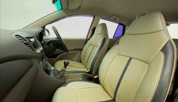 2011 Hyundai i10 MAGNA 1.2, Petrol, Manual, 67,387 km, Right Side Front Door Cabin