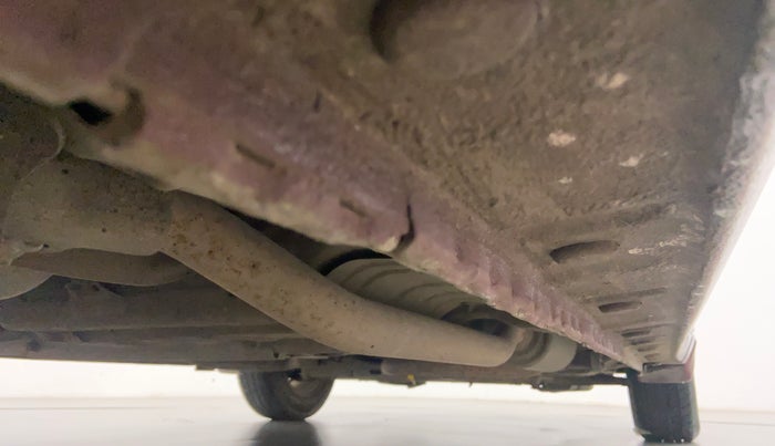 2014 Honda City V MT PETROL, CNG, Manual, 91,117 km, Right Side Underbody
