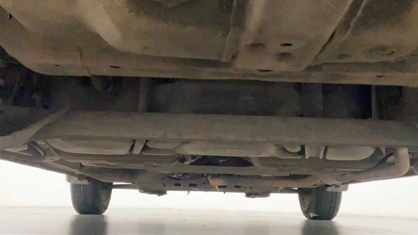 2014 Honda City V MT PETROL, CNG, Manual, 91,117 km, Rear Underbody
