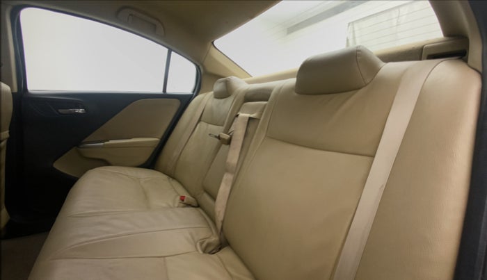 2014 Honda City V MT PETROL, CNG, Manual, 91,117 km, Right Side Rear Door Cabin