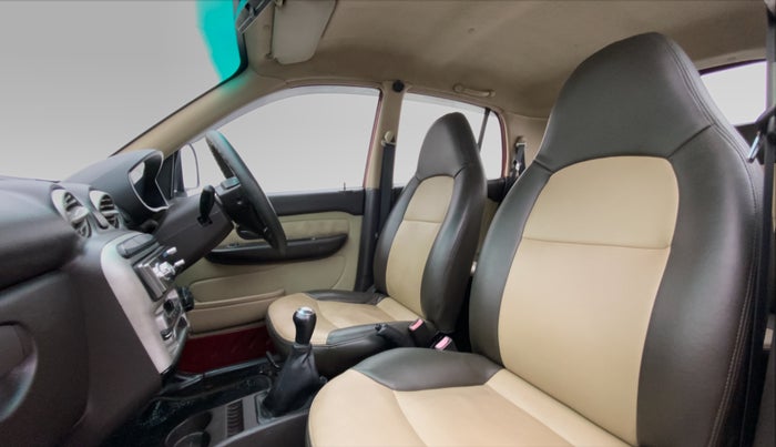 2011 Hyundai Santro Xing GL PLUS, Petrol, Manual, 1,02,743 km, Right Side Front Door Cabin View